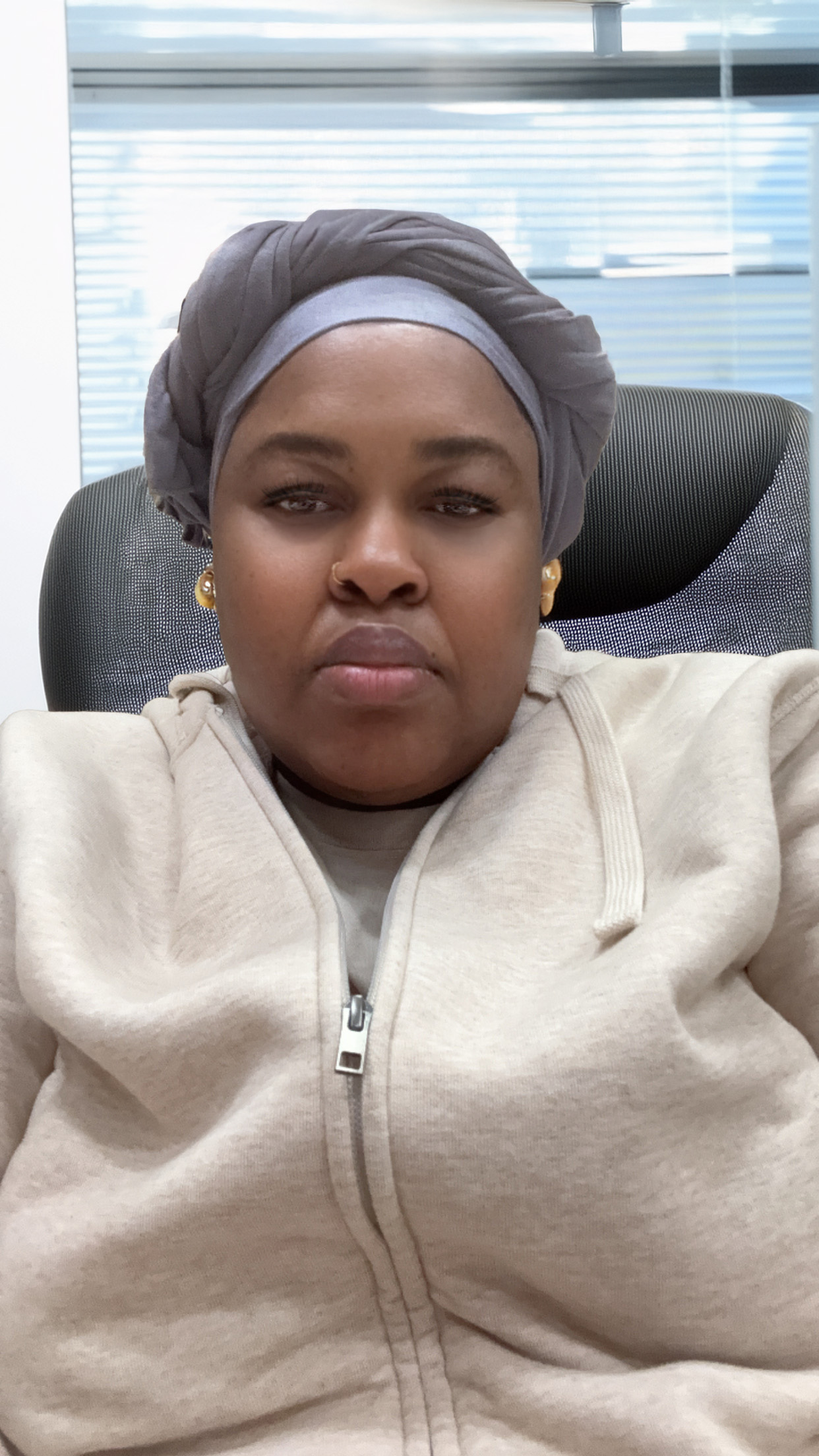 Mrs Teckla E – USA                           
